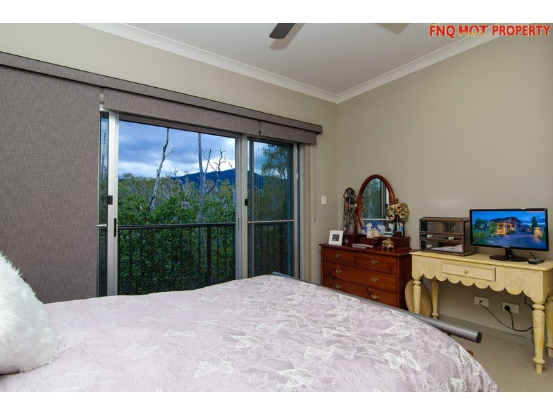 4/110 Harbour Drive, Trinity Park QLD 4879