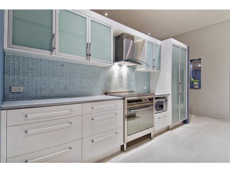 43 Riverside Parade, Trinity Park QLD 4879