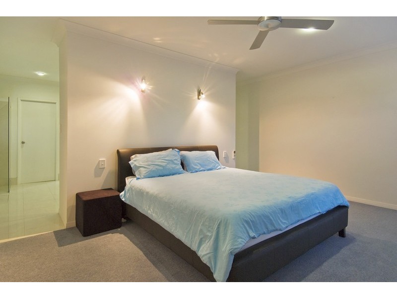 43 Riverside Parade, Trinity Park QLD 4879