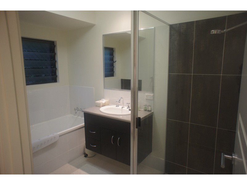 3/64 HARBOUR DRIVE, Trinity Park QLD 4879