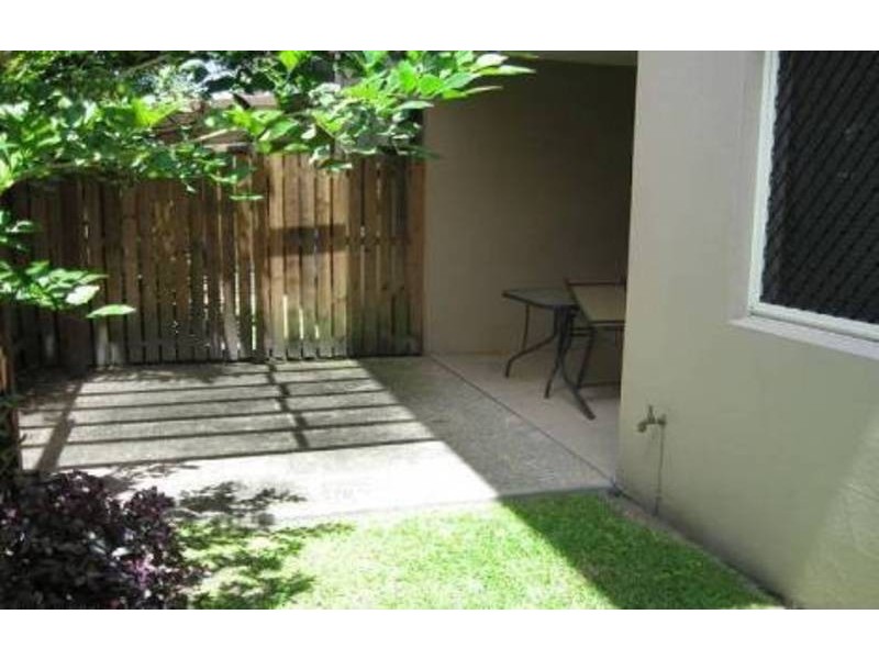 104/4 Grantala, Manoora QLD 4870