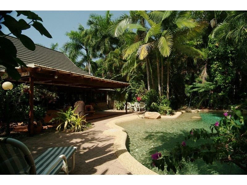 19  Satellite Street, Clifton Beach QLD 4879