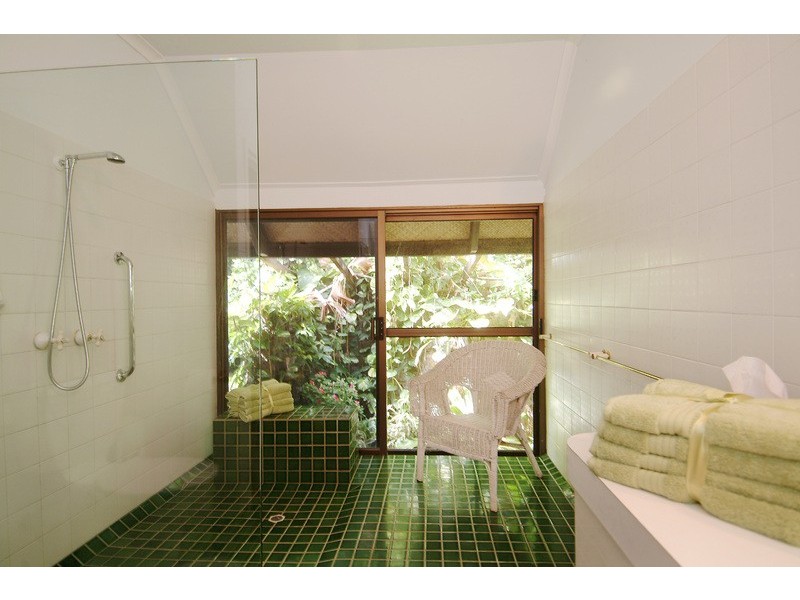 19  Satellite Street, Clifton Beach QLD 4879