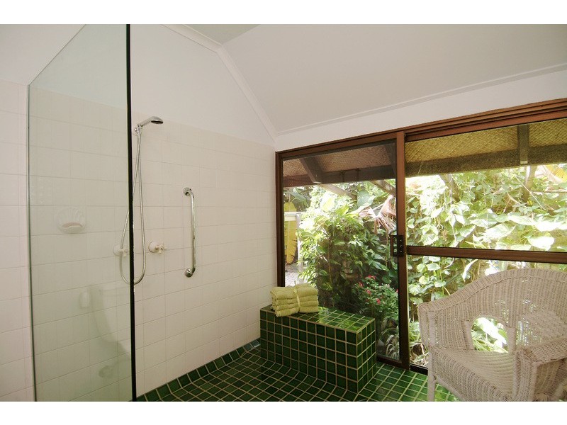 19  Satellite Street, Clifton Beach QLD 4879