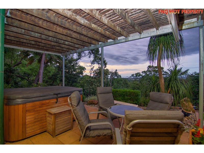 161-163 Panguna Street, Trinity Beach QLD 4879