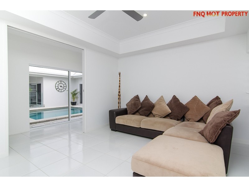 132 Harbour Drive, Trinity Park QLD 4879