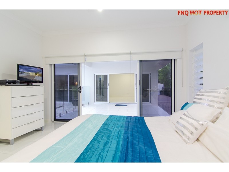 132 Harbour Drive, Trinity Park QLD 4879