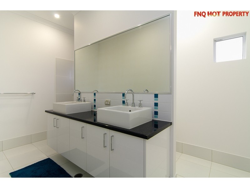 132 Harbour Drive, Trinity Park QLD 4879