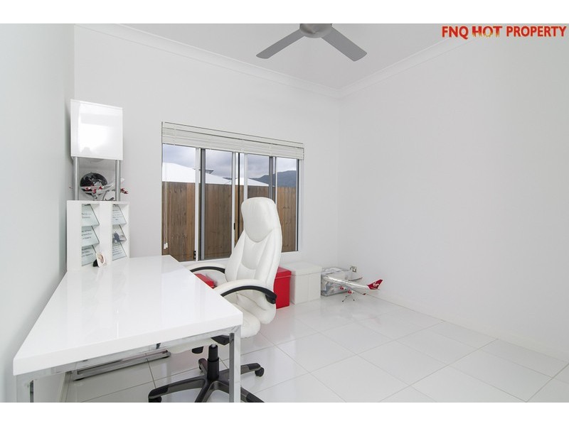 132 Harbour Drive, Trinity Park QLD 4879