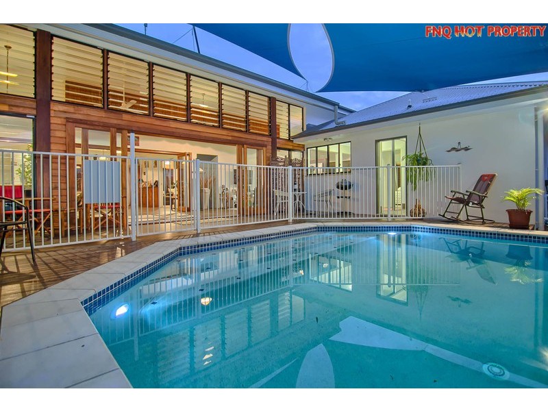 40 Iridescent Drive, Trinity Park QLD 4879