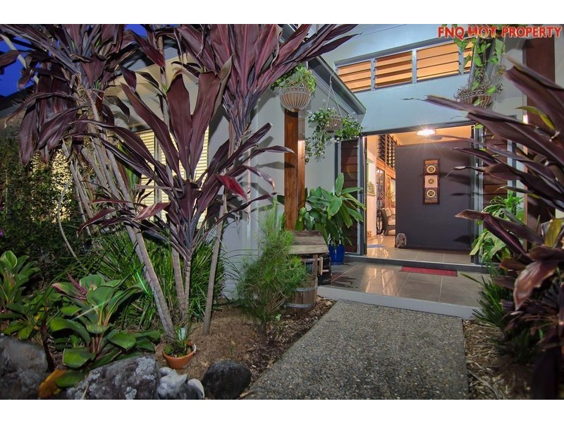 40 Iridescent Drive, Trinity Park QLD 4879