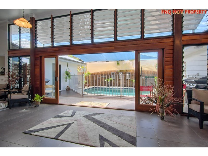 40 Iridescent Drive, Trinity Park QLD 4879