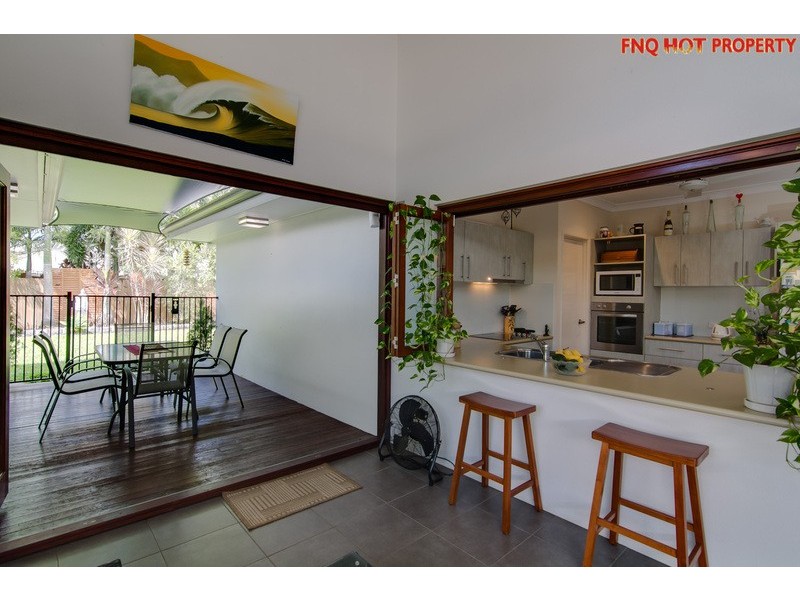 40 Iridescent Drive, Trinity Park QLD 4879