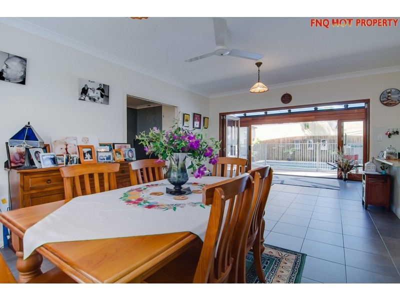 40 Iridescent Drive, Trinity Park QLD 4879