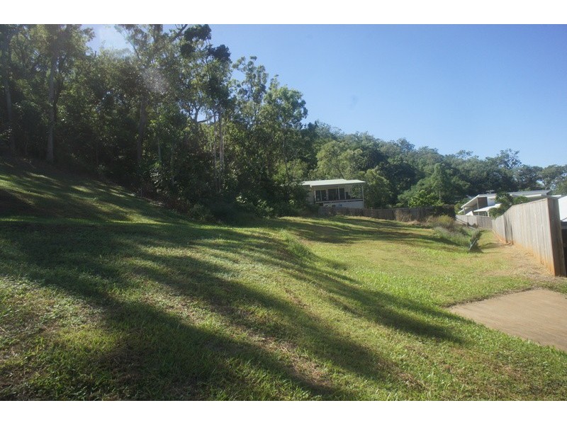 30 Port Close, Trinity Beach QLD 4879