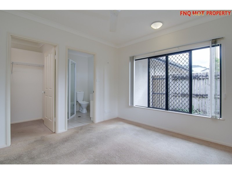 3/53 Kambara St, White Rock QLD 4868