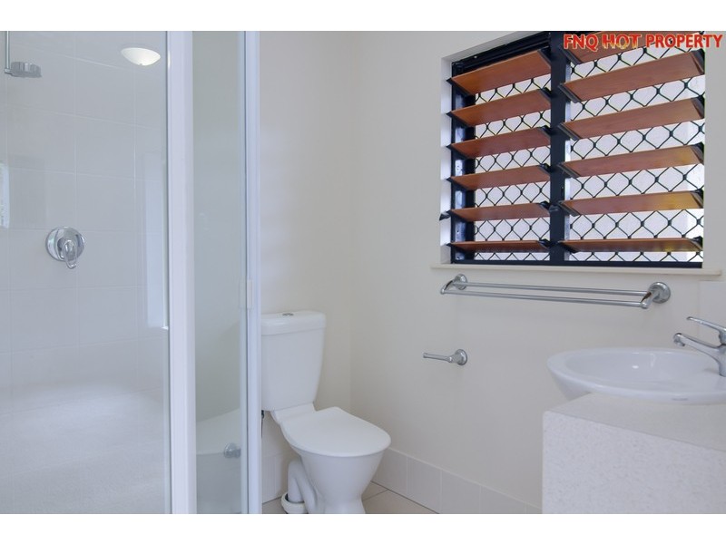 3/53 Kambara St, White Rock QLD 4868