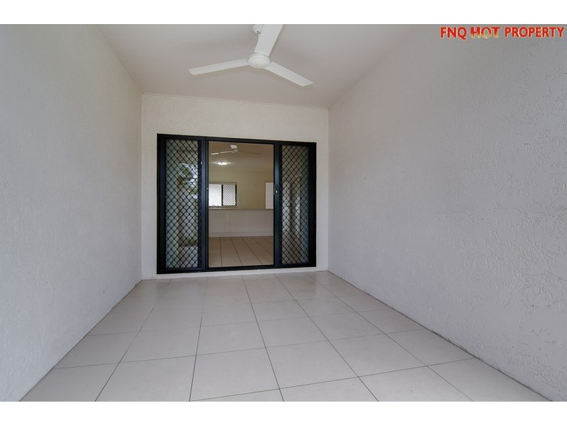 3/53 Kambara St, White Rock QLD 4868