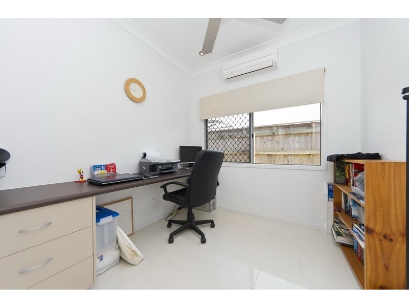 9 Bowline Place, Trinity Beach QLD 4879