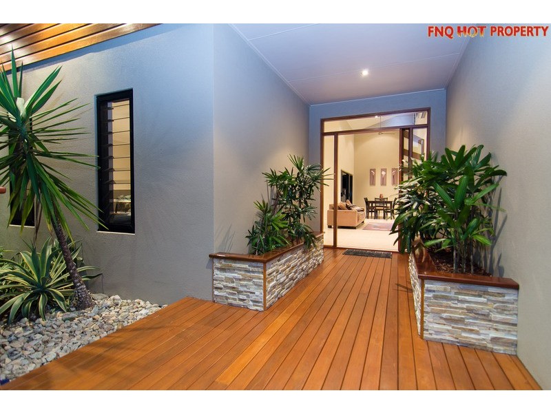 72 Harbour Drive, Trinity Park QLD 4879