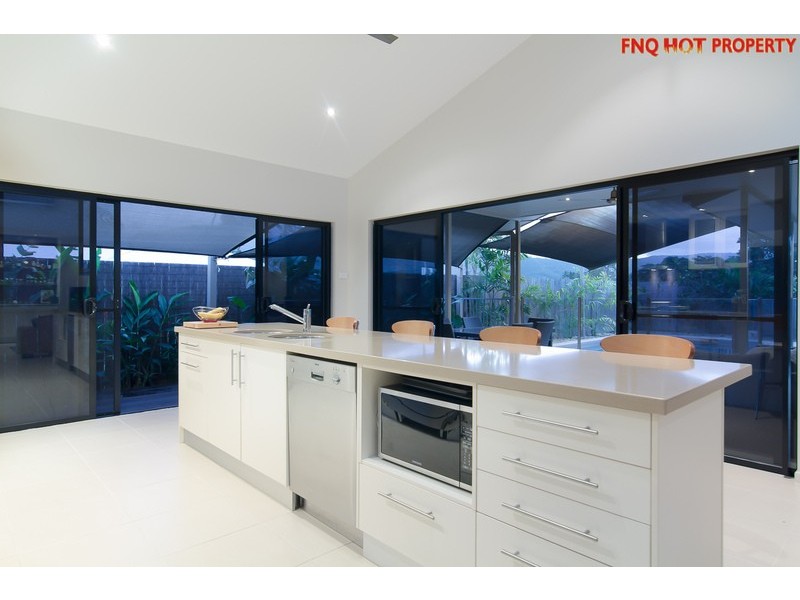 72 Harbour Drive, Trinity Park QLD 4879