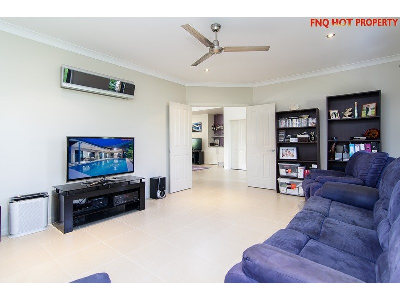 72 Harbour Drive, Trinity Park QLD 4879