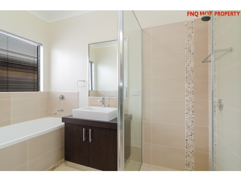 72 Harbour Drive, Trinity Park QLD 4879