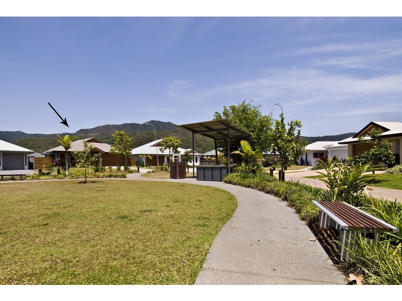 11 Bowline Cl, Trinity Beach QLD 4879