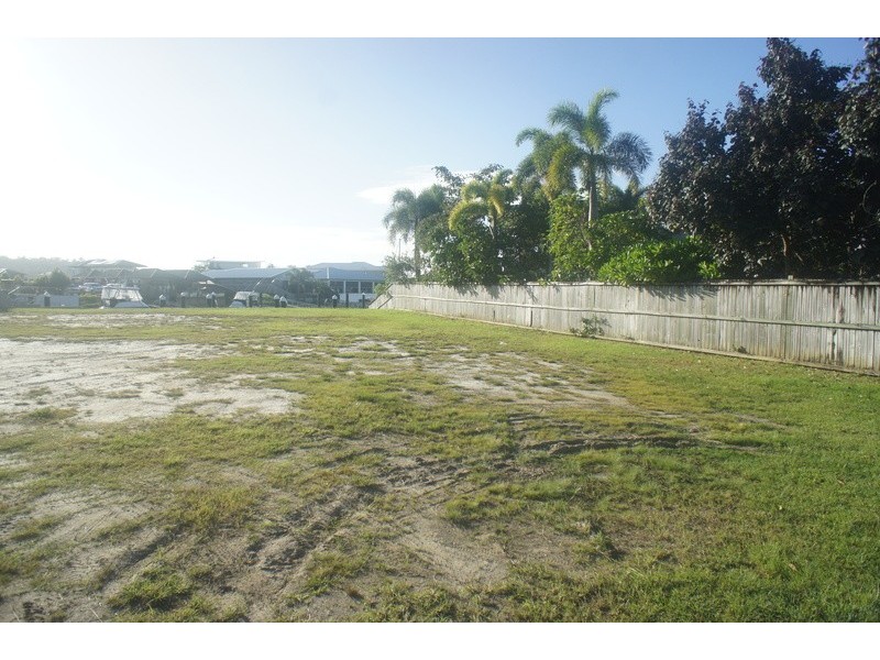 81 HARBOUR DRIVE, Trinity Park QLD 4879