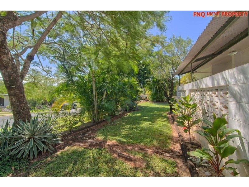 13 TALASEA STREET, Trinity Beach QLD 4879