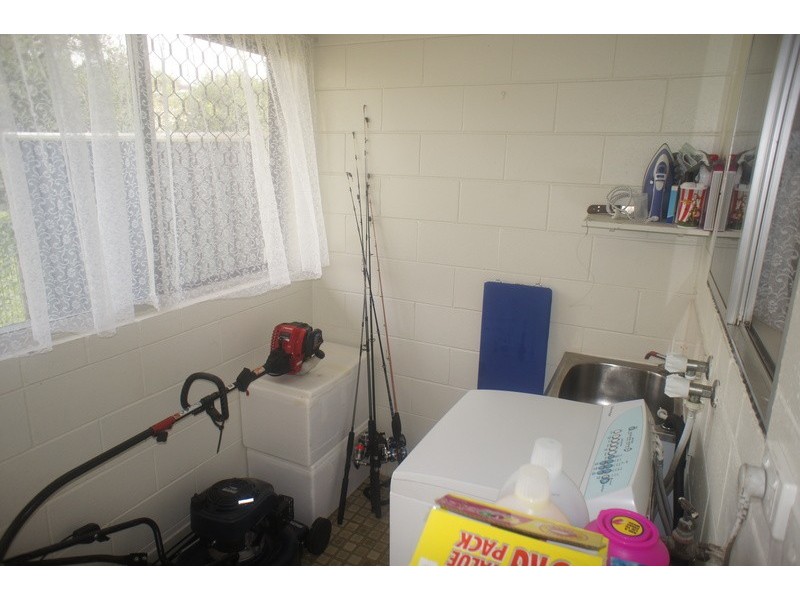 23 Creedy St, Westcourt QLD 4870