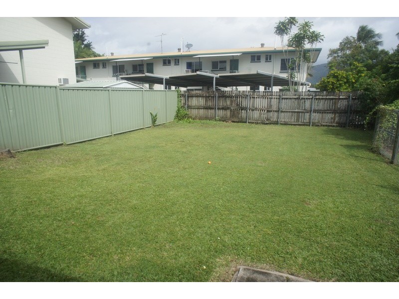 23 Creedy St, Westcourt QLD 4870