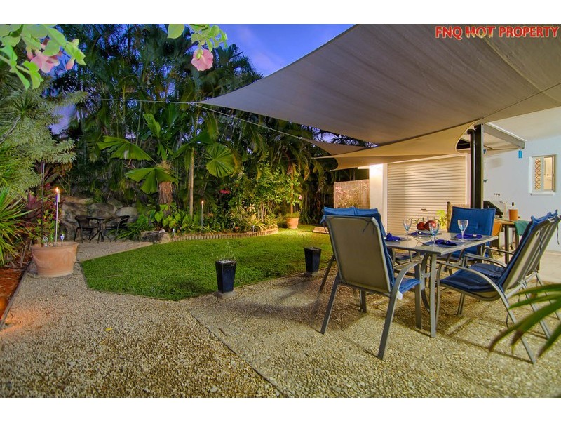 12 Mornington St, Kewarra Beach QLD 4879