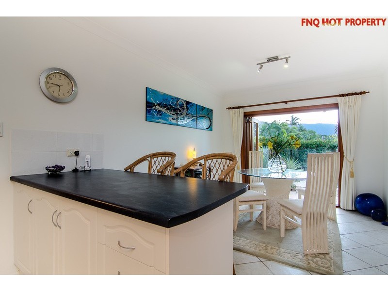 12 Mornington St, Kewarra Beach QLD 4879