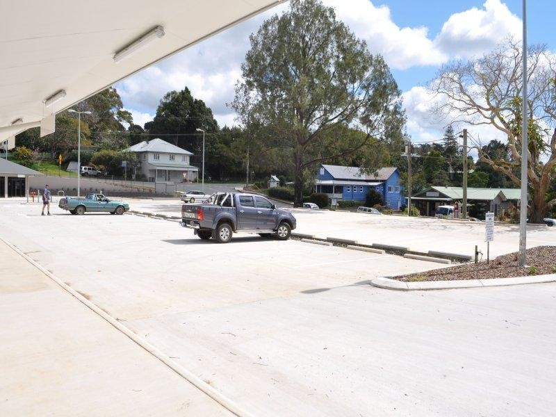 39 Coral Street, Maleny QLD 4552