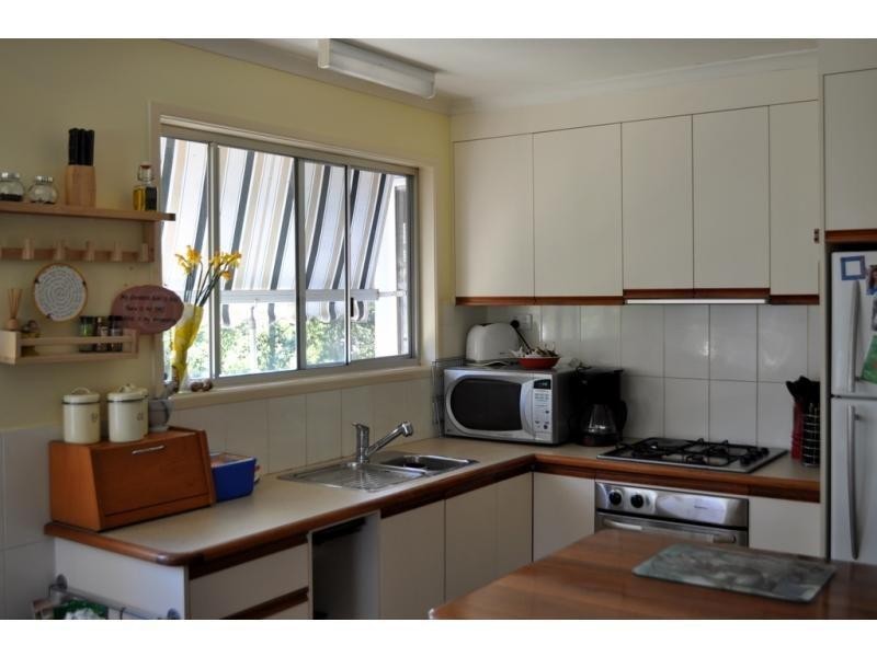 14 Chinaman Creek Road, Cambroon QLD 4552