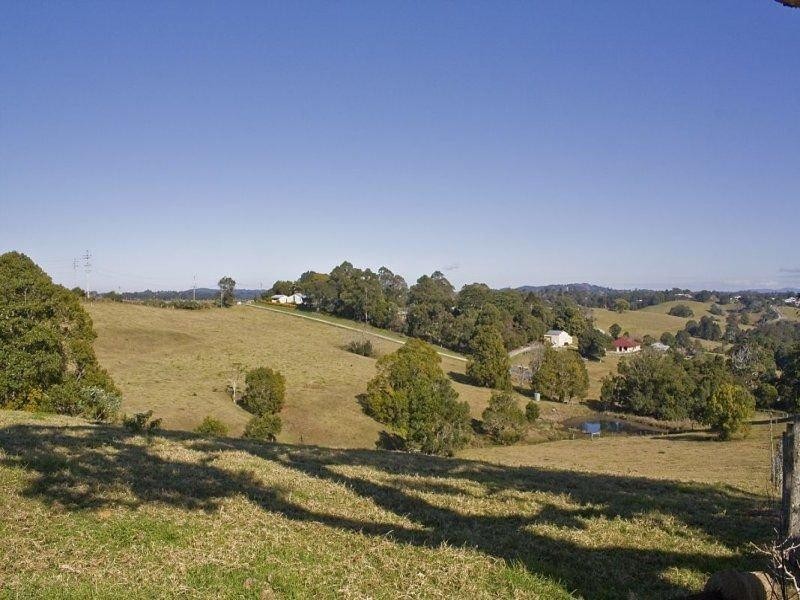 97 North Maleny Road, Maleny QLD 4552