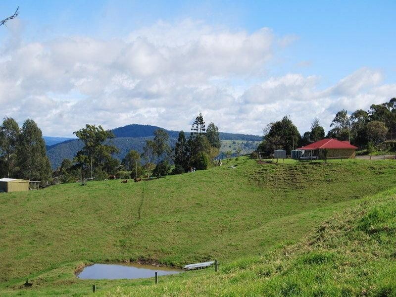 55 Curramore Road, Maleny QLD 4552