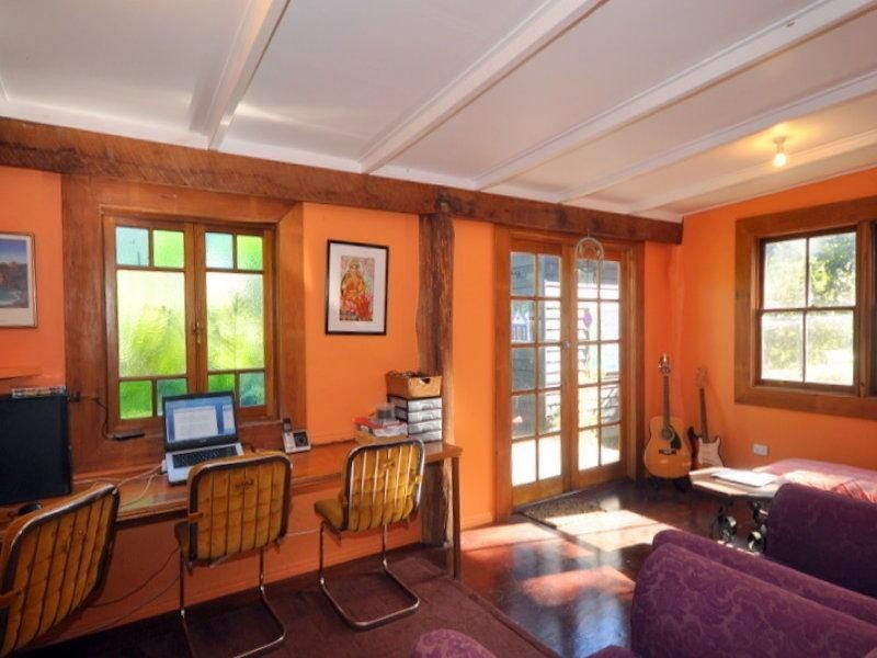 70 Chinaman Creek CAMBROON, Maleny QLD 4552