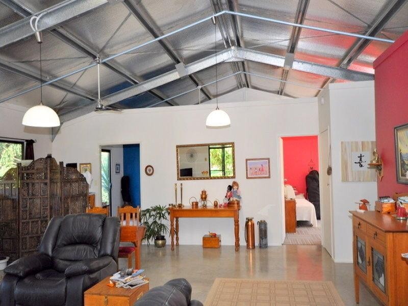 70 Chinaman Creek CAMBROON, Maleny QLD 4552