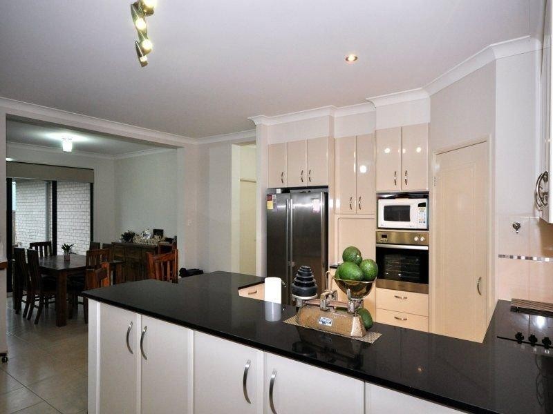 8 Watergum Street, Maleny QLD 4552