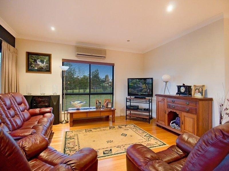 9 Hillfoot Lane   MONTVILLE, Maleny QLD 4552