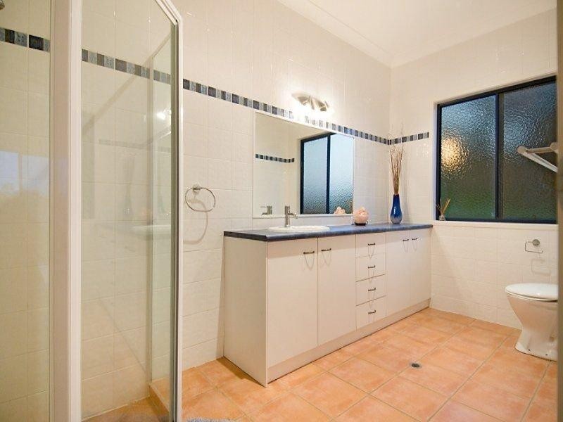 9 Hillfoot Lane   MONTVILLE, Maleny QLD 4552