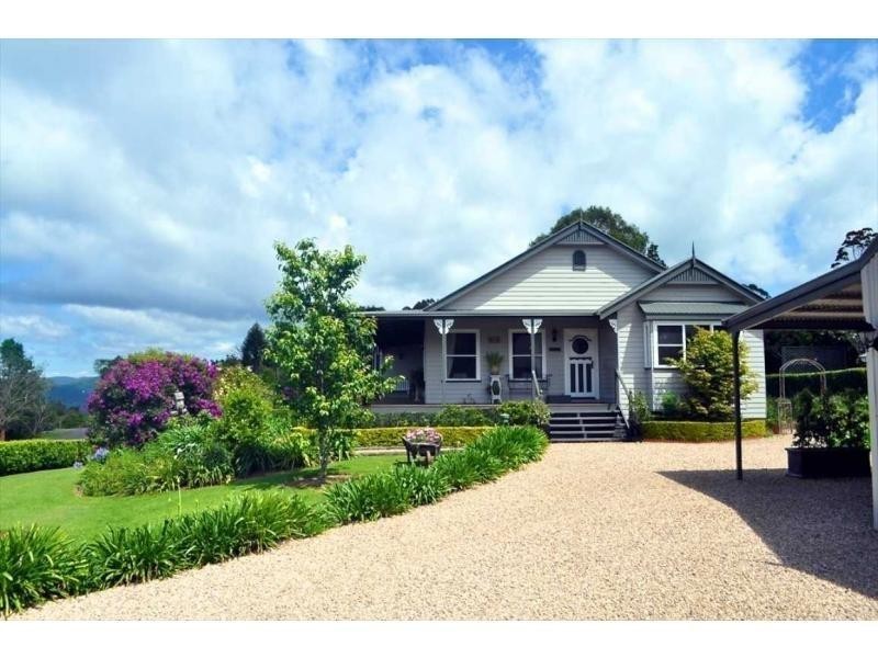 42 McCarthy Shute Road, Maleny QLD 4552