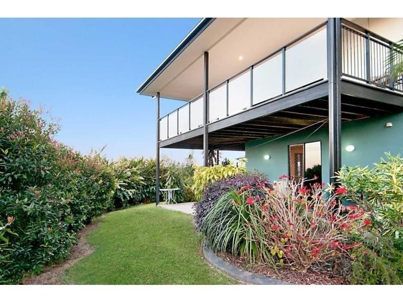 2A Curlew Court, Maleny QLD 4552