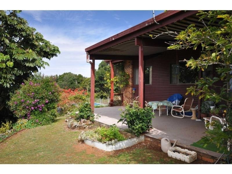 489 Flaxton Drive Flaxton, Maleny QLD 4552