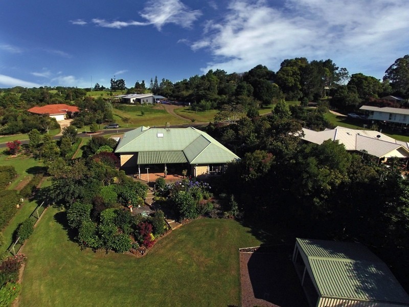 60 Avocado Lane, Maleny QLD 4552