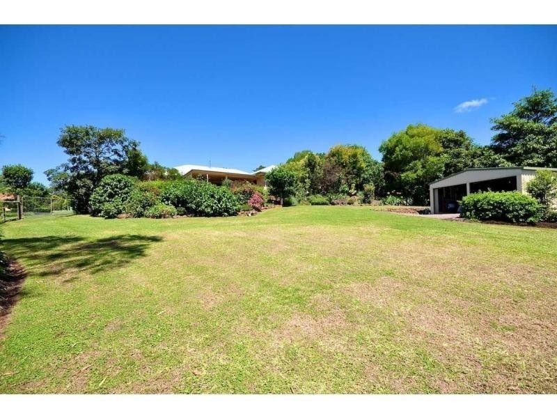 60 Avocado Lane, Maleny QLD 4552