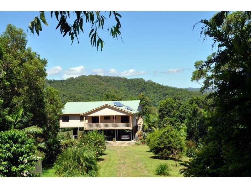 215 Policeman Spur, Maleny QLD 4552