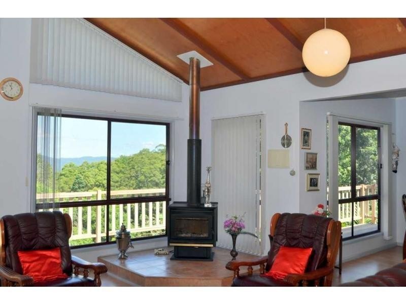 215 Policeman Spur, Maleny QLD 4552